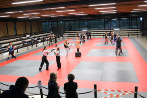 Boxing club dans le dojo