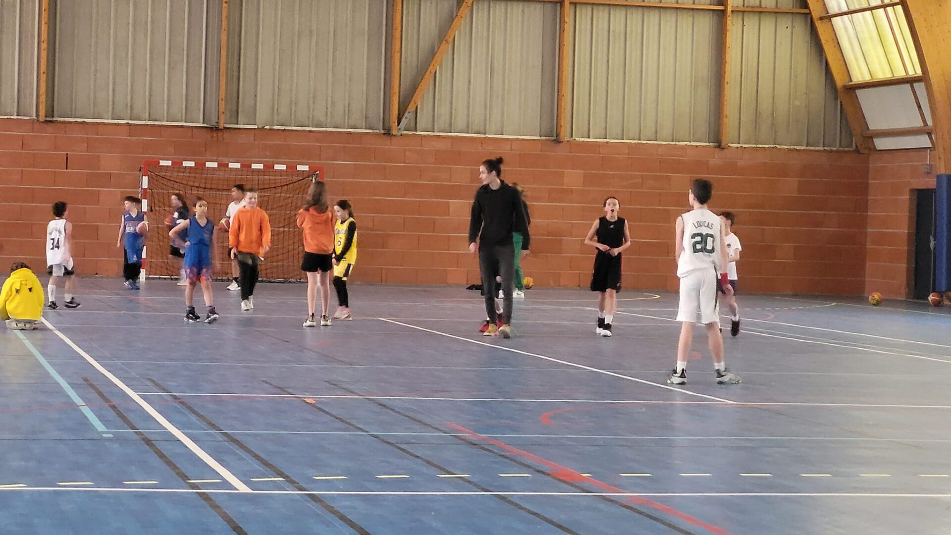 396727492 297147379895085 1104253574086037445 N