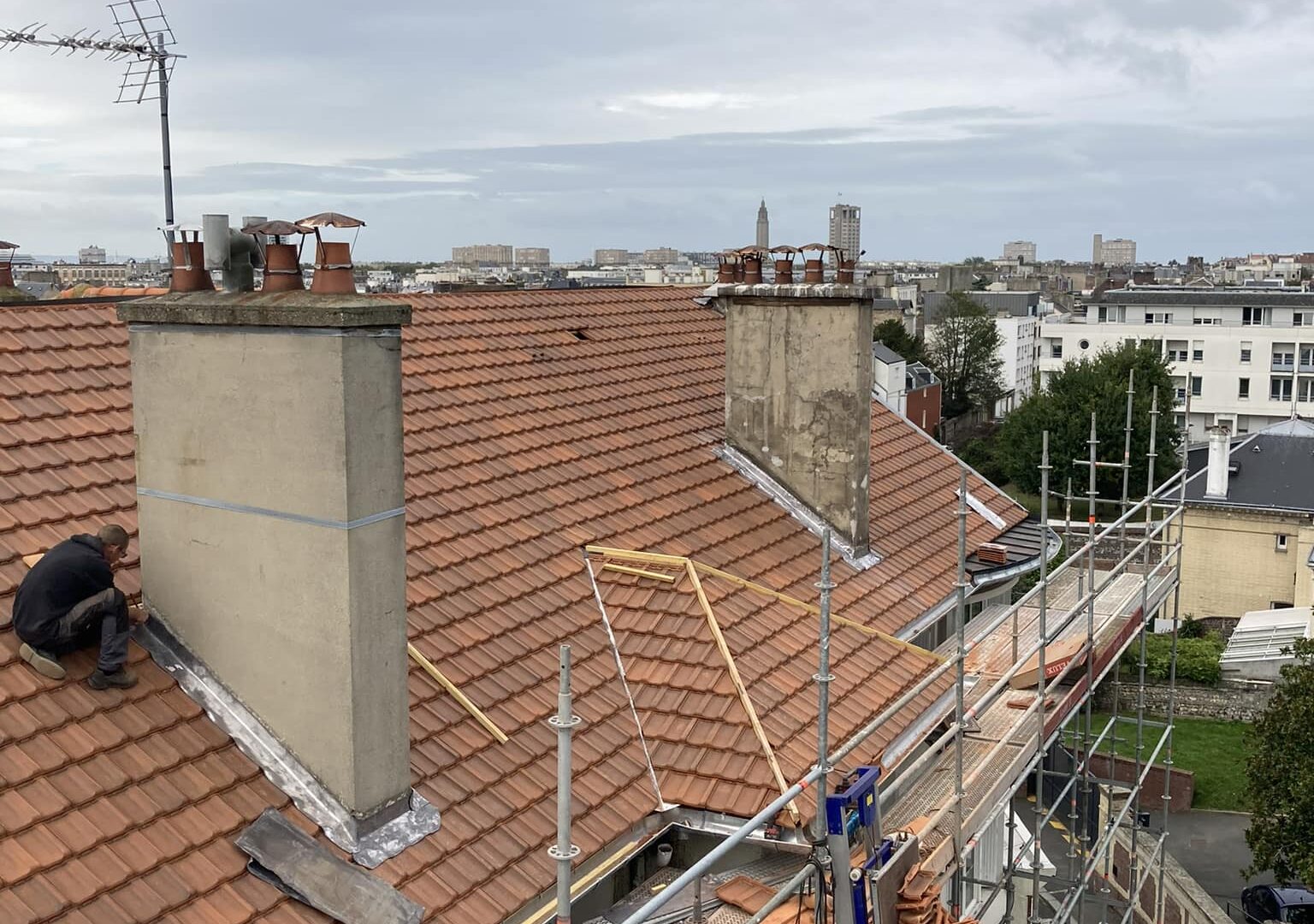 405747856 863523875776465 924014987337913010 N