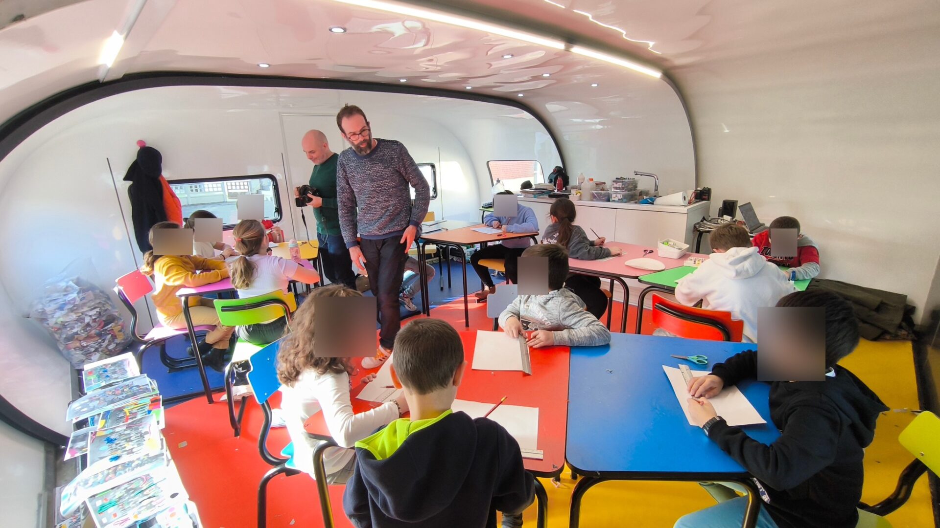 425344151 406469825284953 2827467227619694359 N