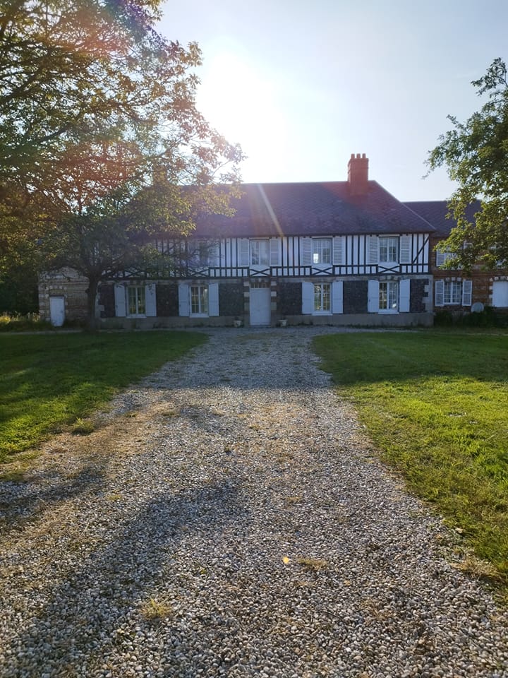 353754222 222040494016143 2461525784512520718 N